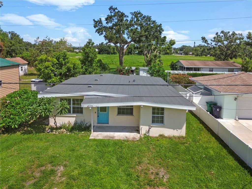 Photo of 1206 8th Street W, Palmetto, FL 34221 (MLS # A4663480)