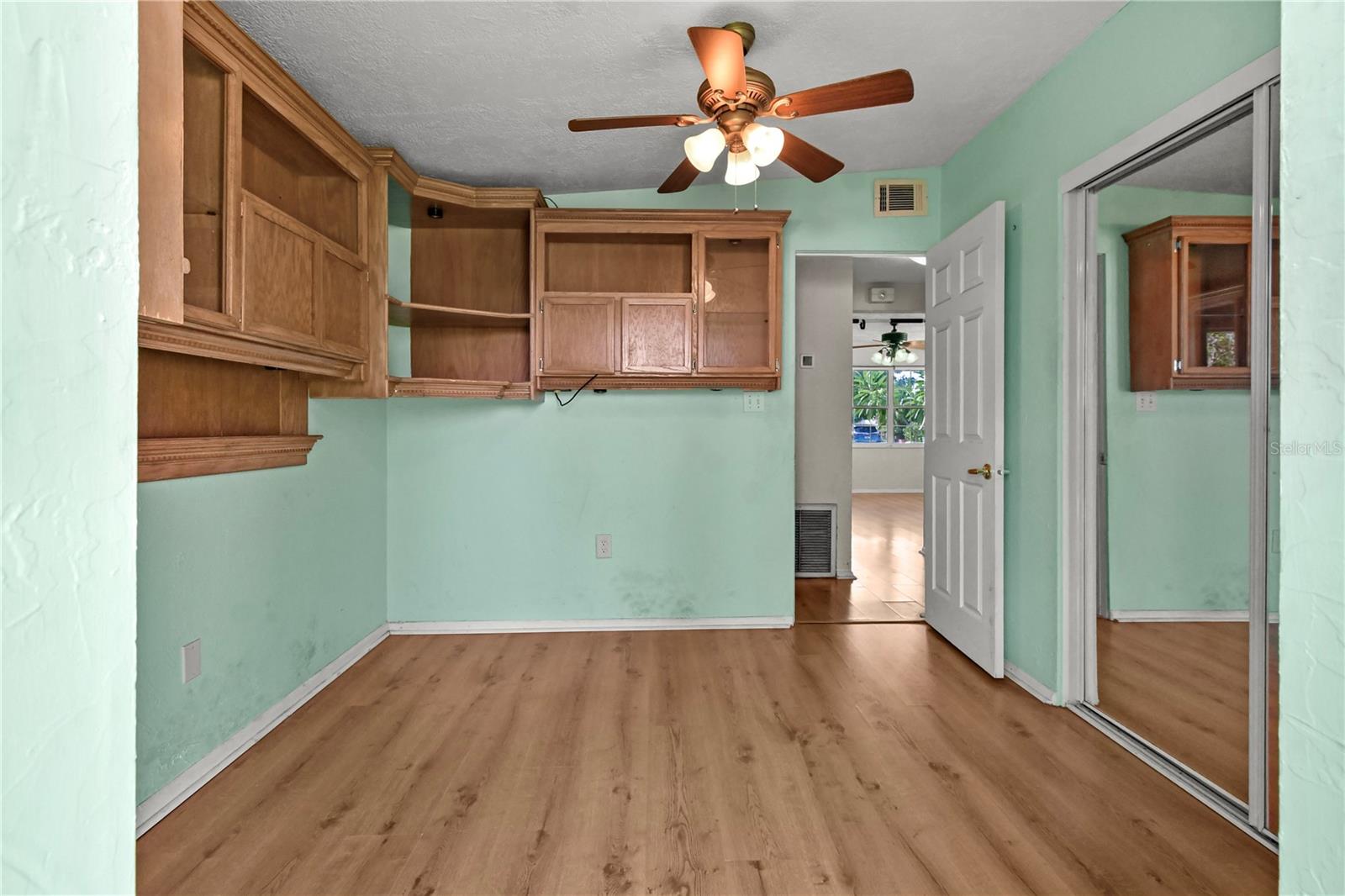 PALMETTO TERRACE - Residential