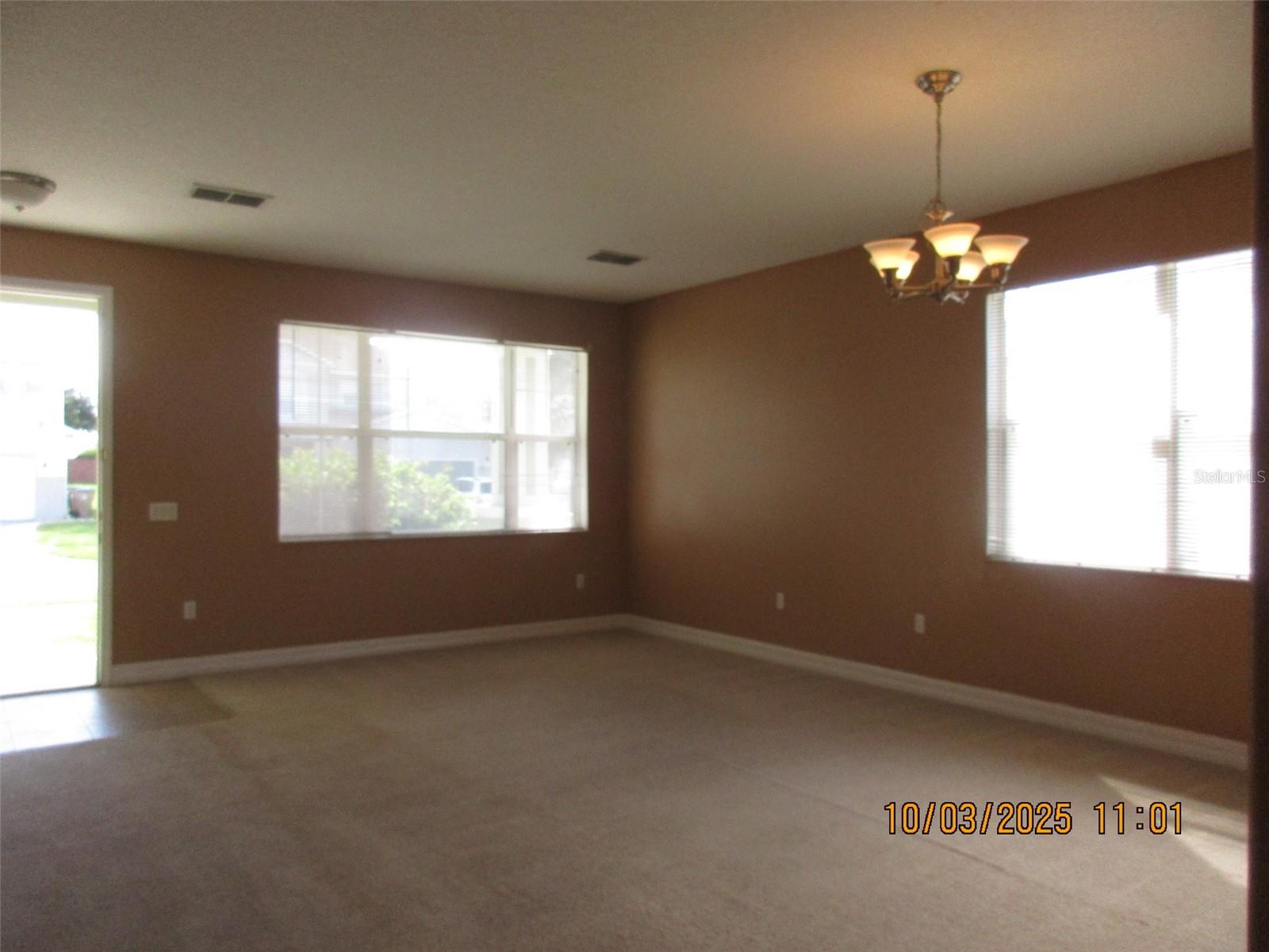 SOMERSET - Residential Lease