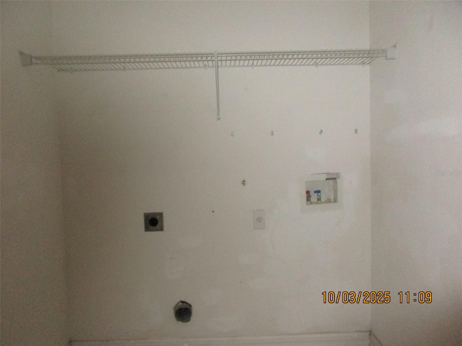 SOMERSET - Residential Lease