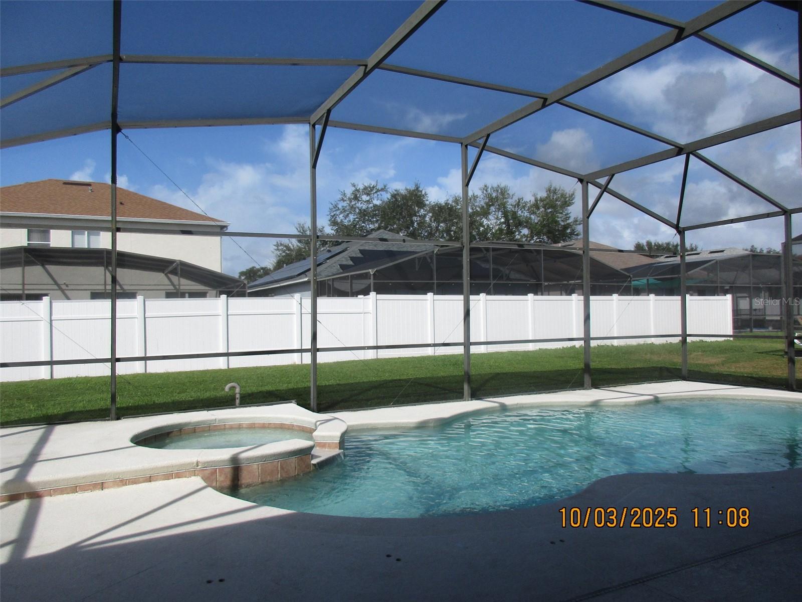 SOMERSET - Residential Lease
