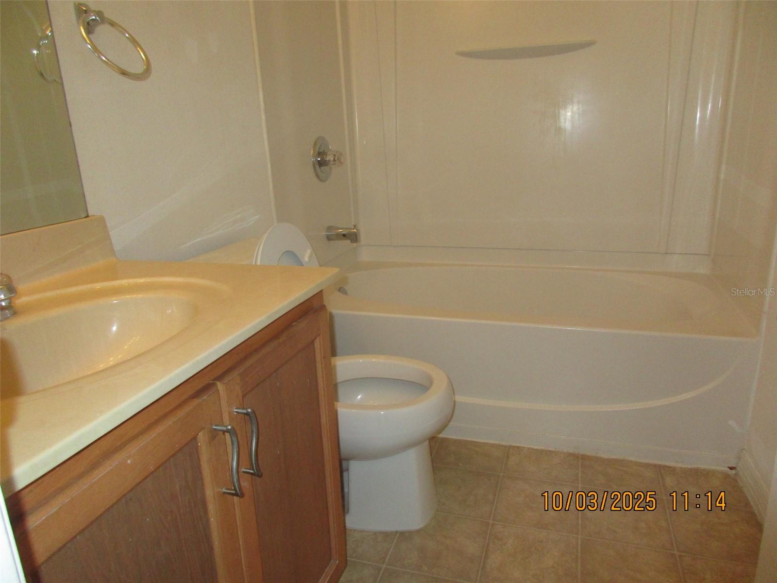 SOMERSET - Residential Lease