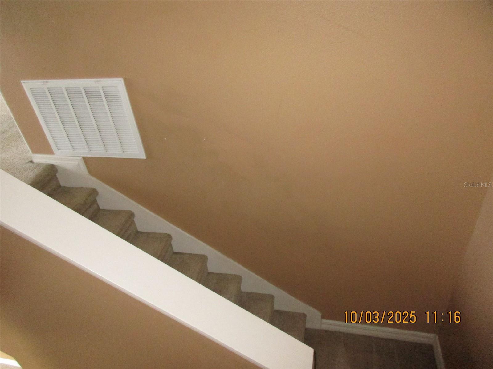 SOMERSET - Residential Lease