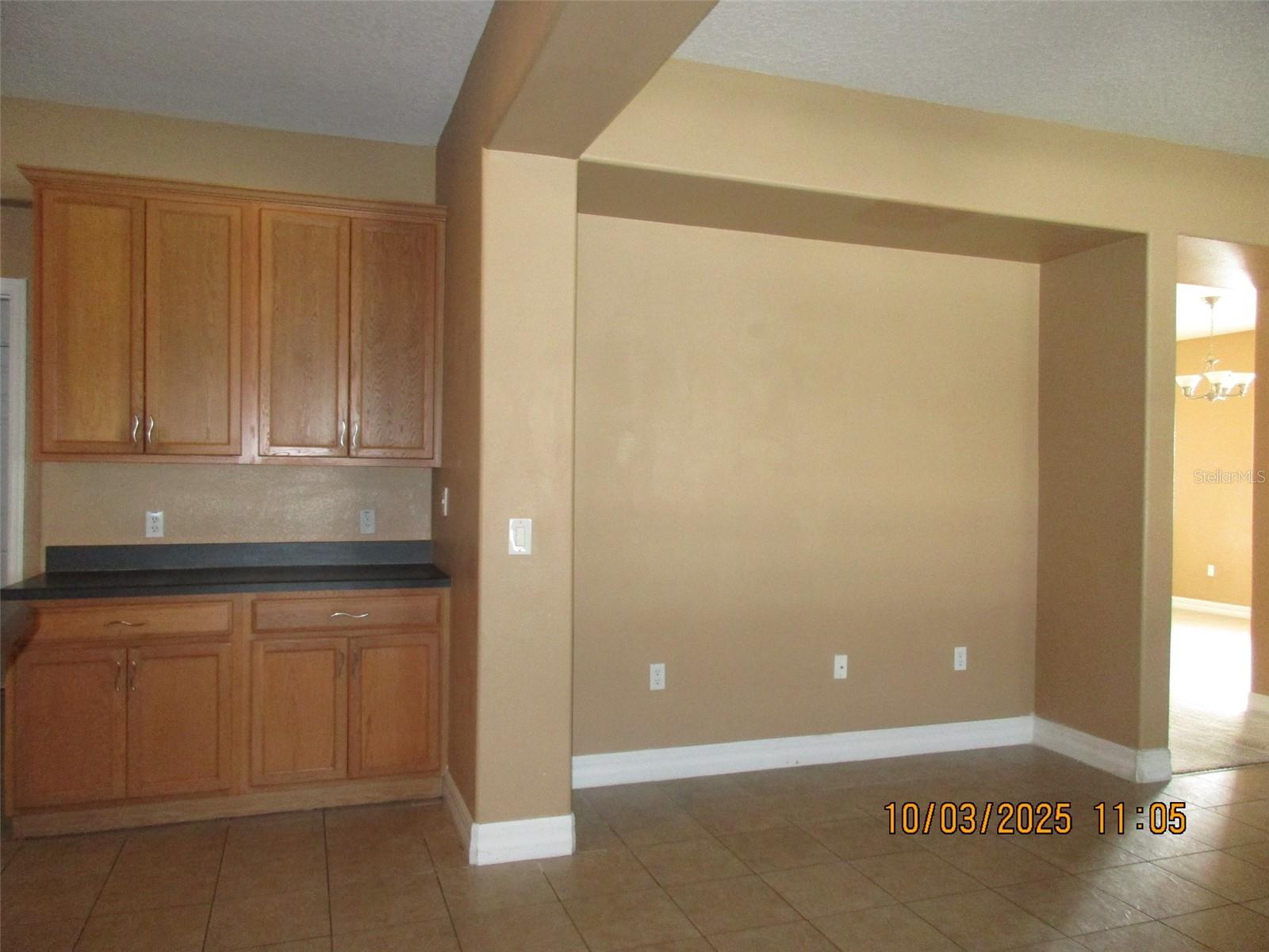 SOMERSET - Residential Lease
