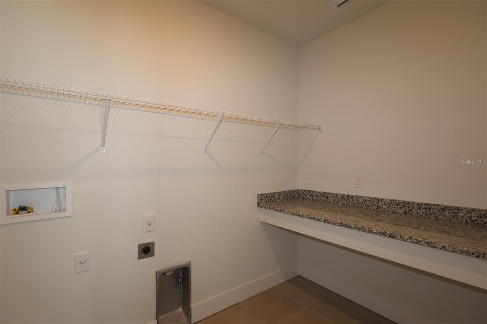 VISTERA OF VENICE - Residential