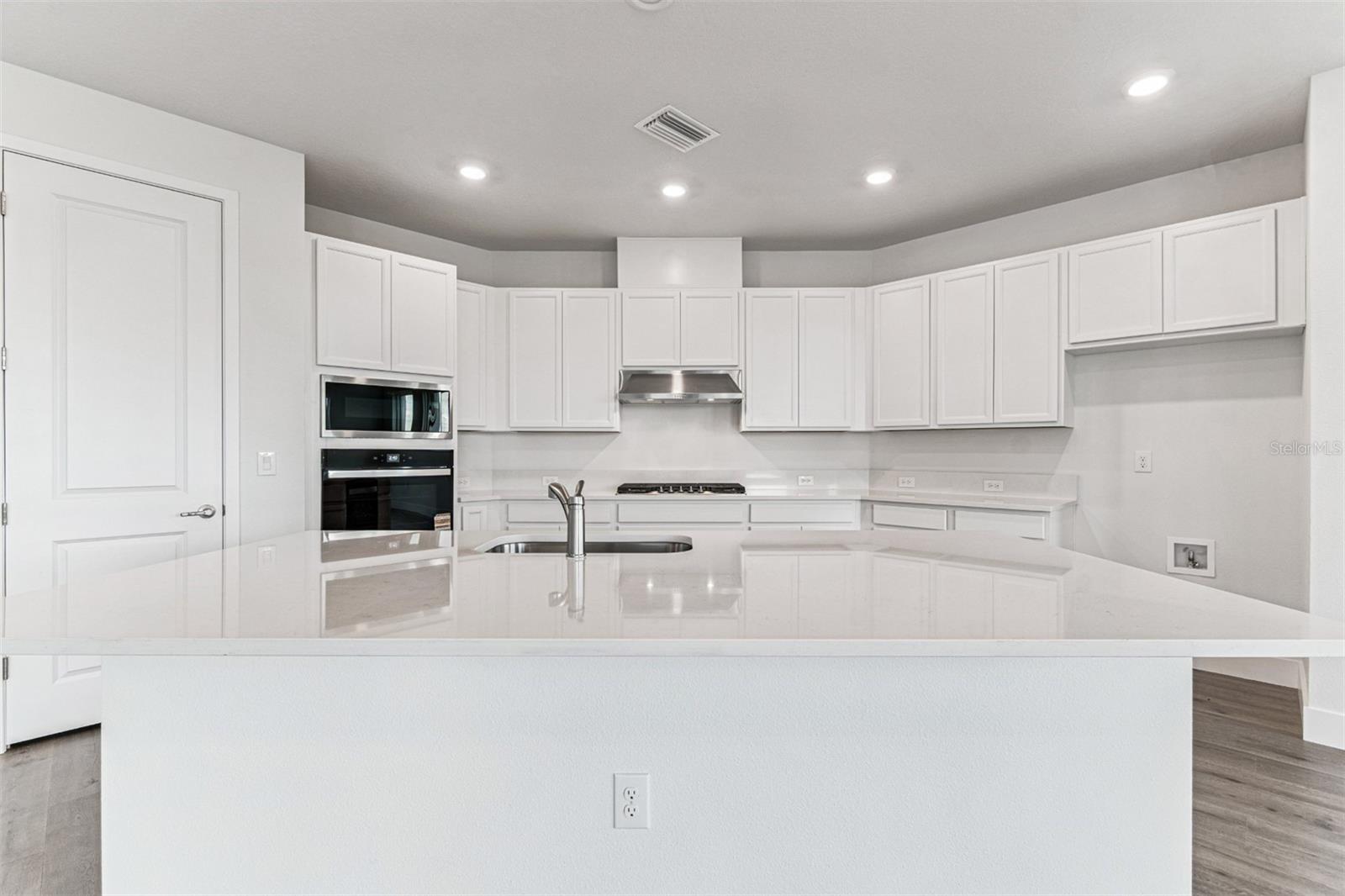 VISTERA OF VENICE - Residential