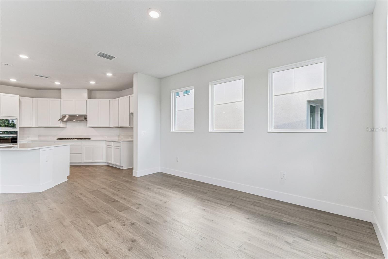 VISTERA OF VENICE - Residential