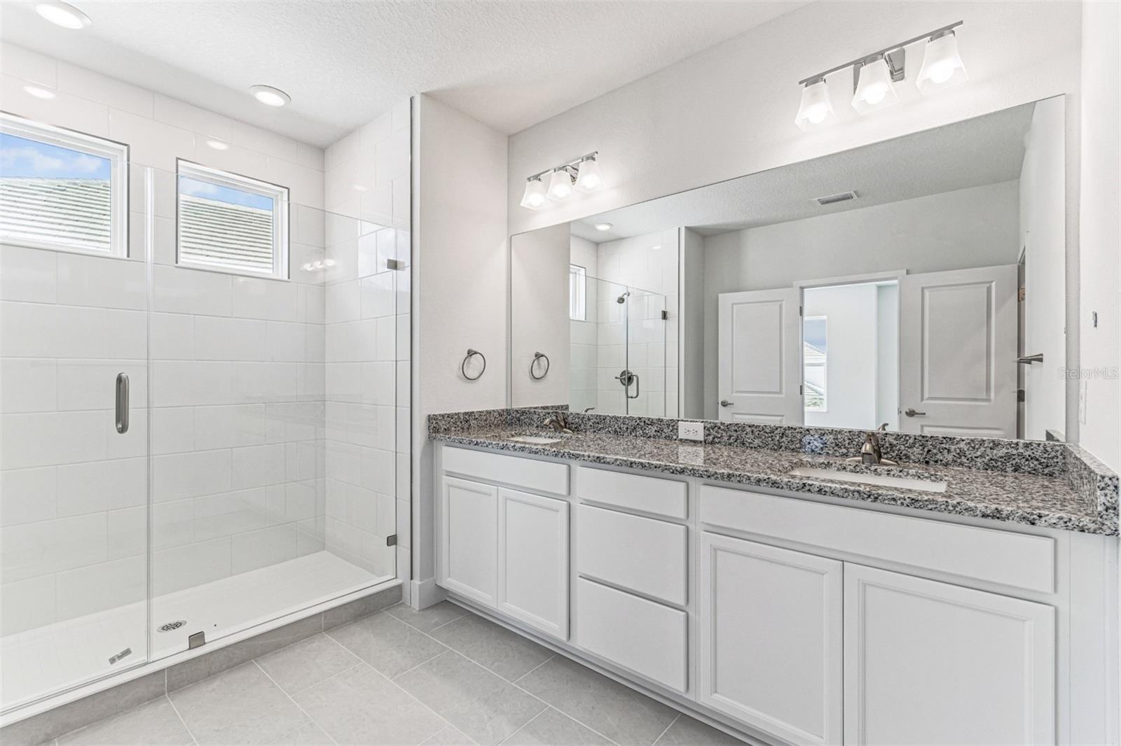 VISTERA OF VENICE - Residential