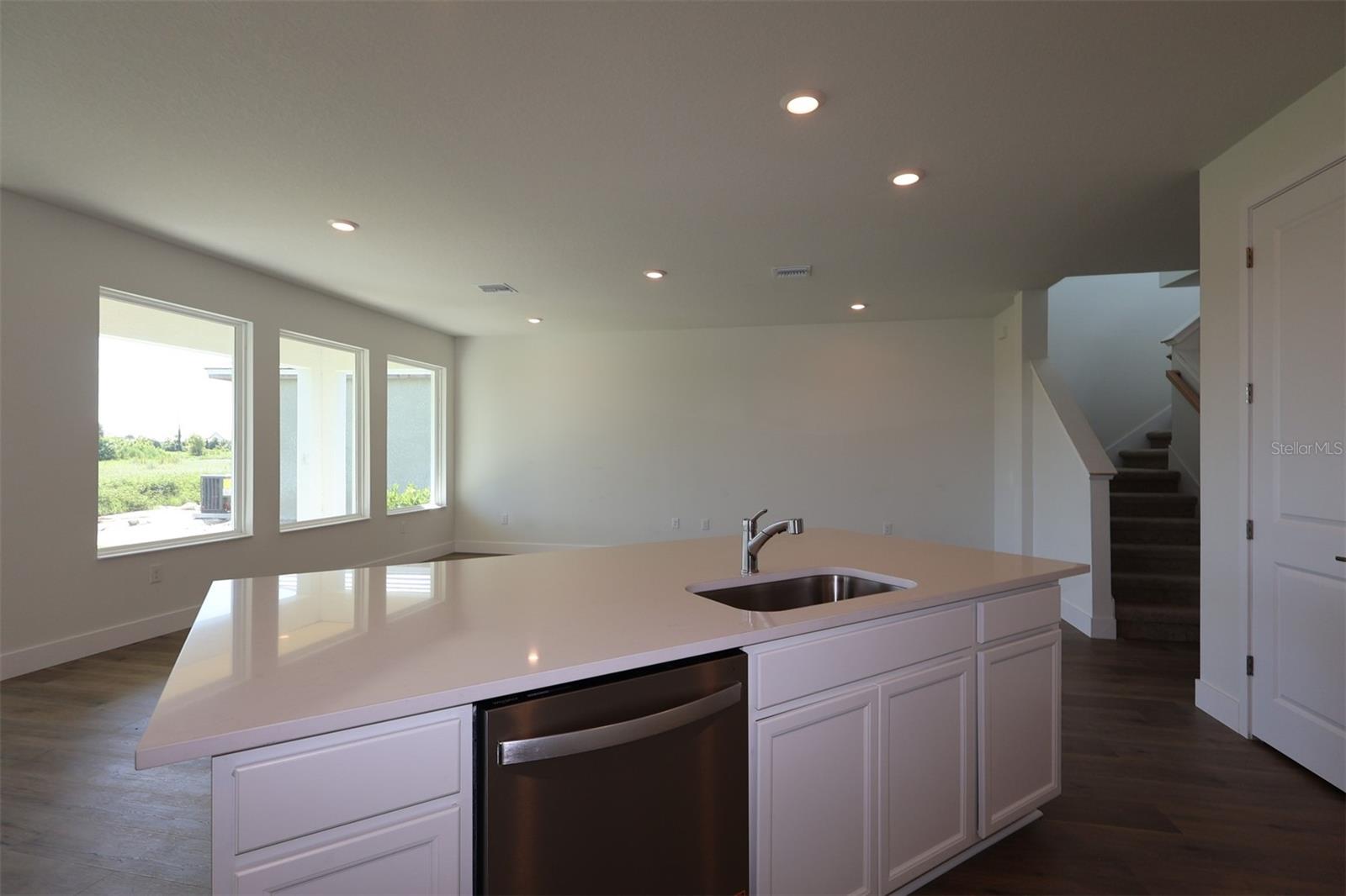 VISTERA OF VENICE - Residential