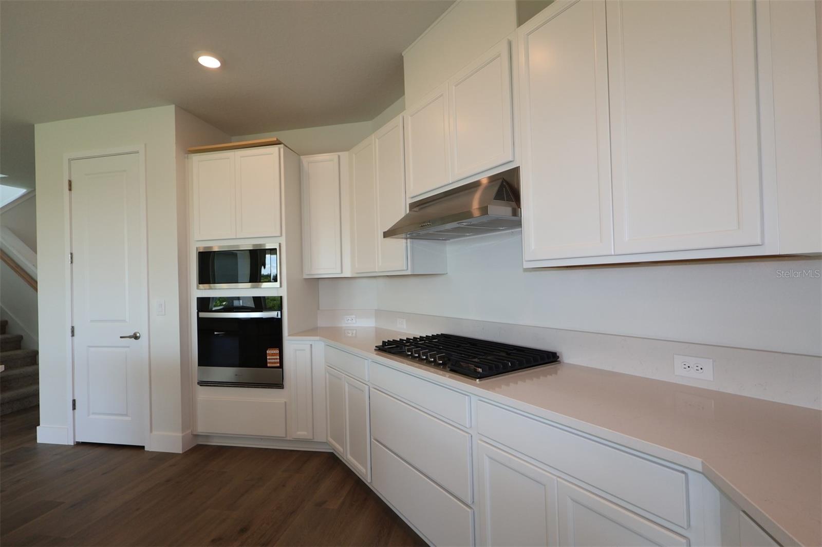 VISTERA OF VENICE - Residential