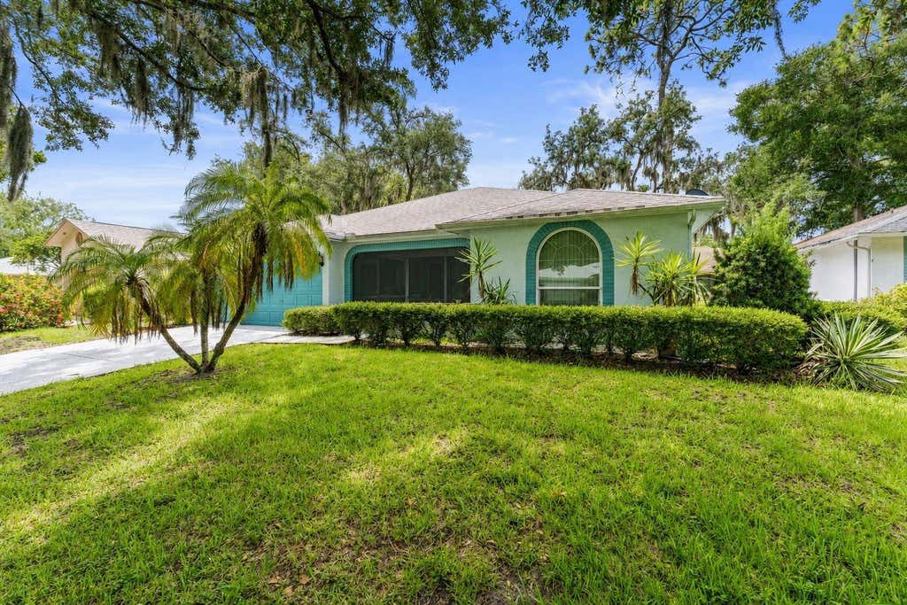 Photo of 3550 Oak Lake Drive, Palm Harbor, FL 34684 (MLS # TB8526542)
