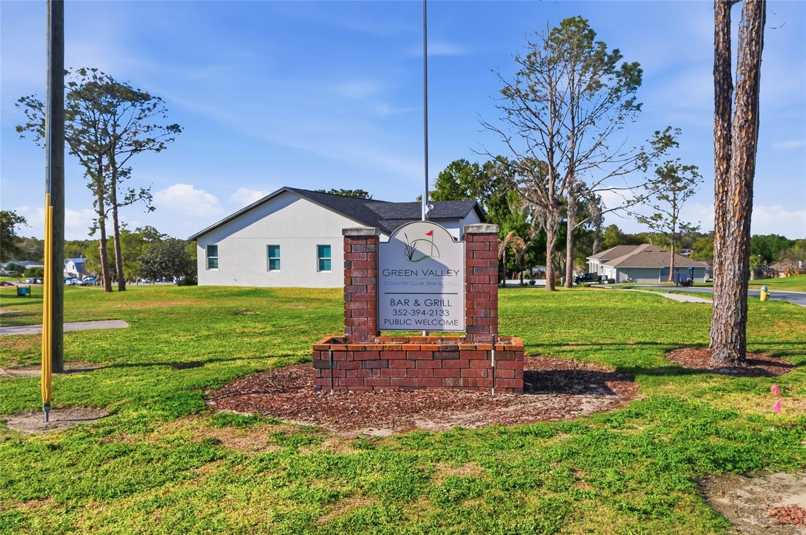 VILLAGE GREEN - Residential