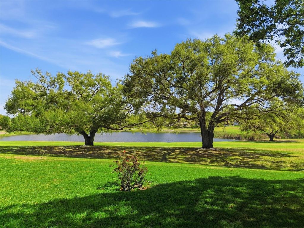 Photo of 15005 Green Valley Boulevard, Clermont, FL 34711 (MLS # G5109371)