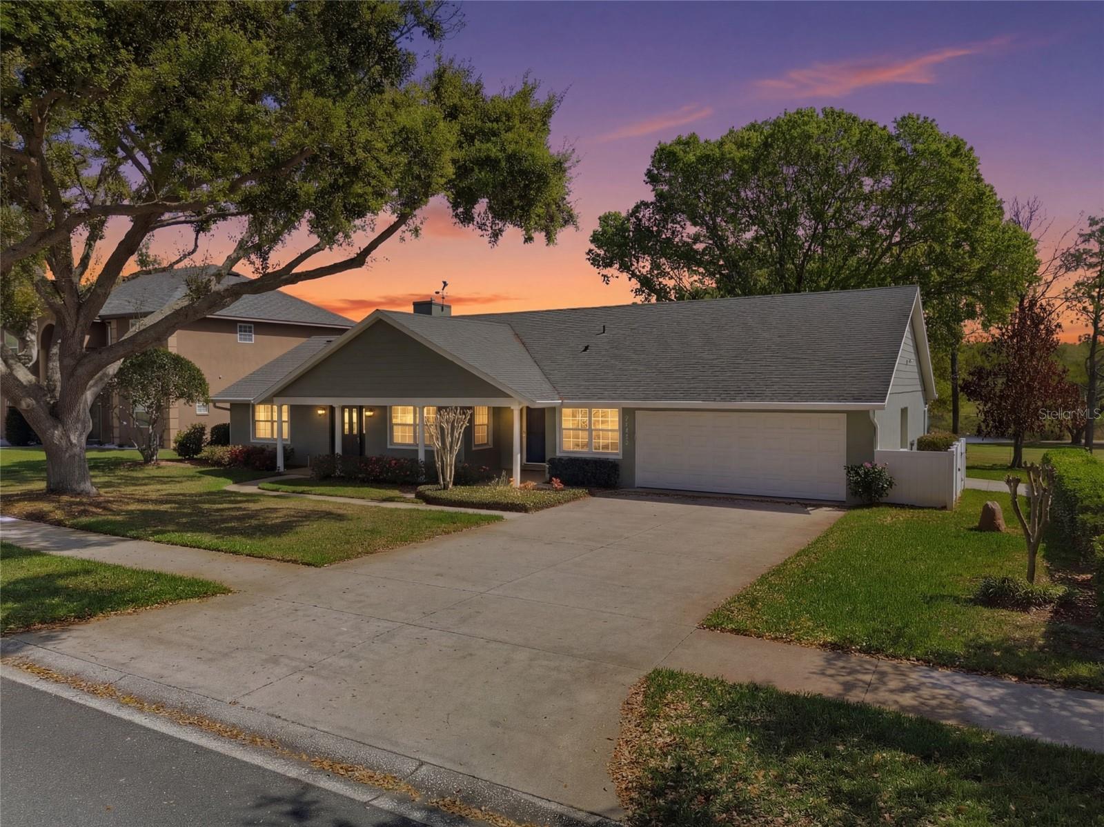 VILLAGE GREEN - Residential