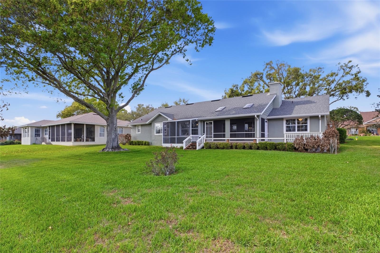 VILLAGE GREEN - Residential