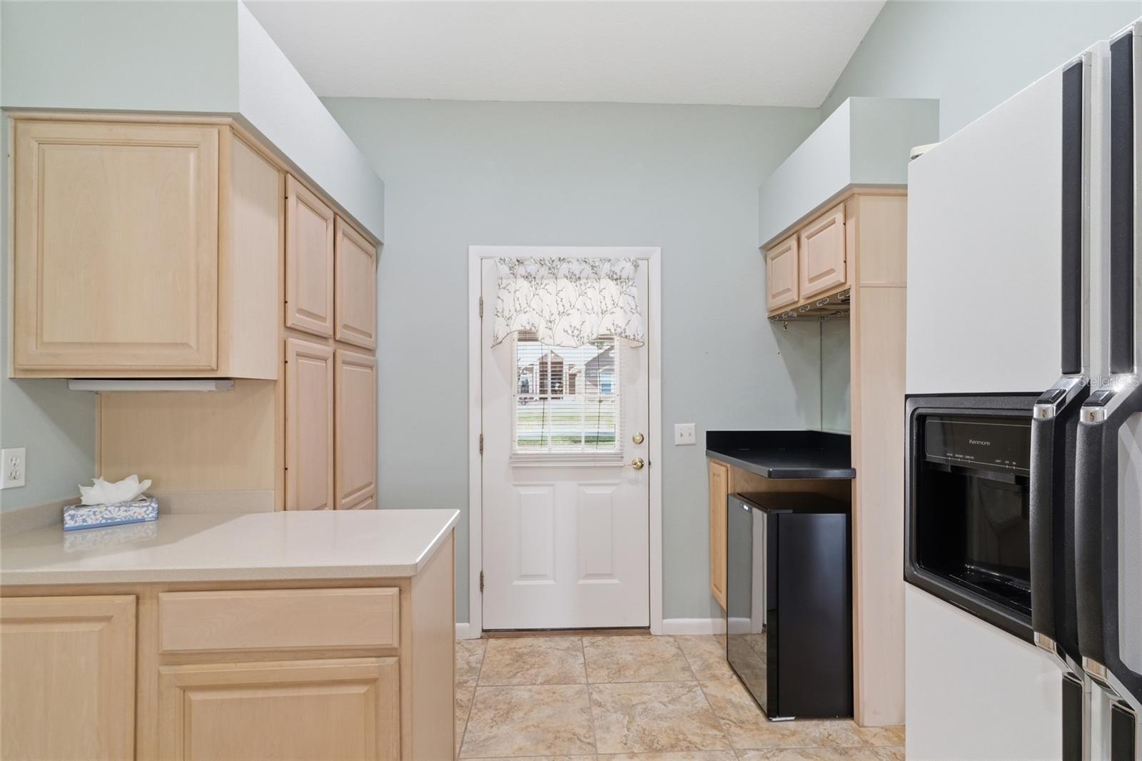 VILLAGE GREEN - Residential