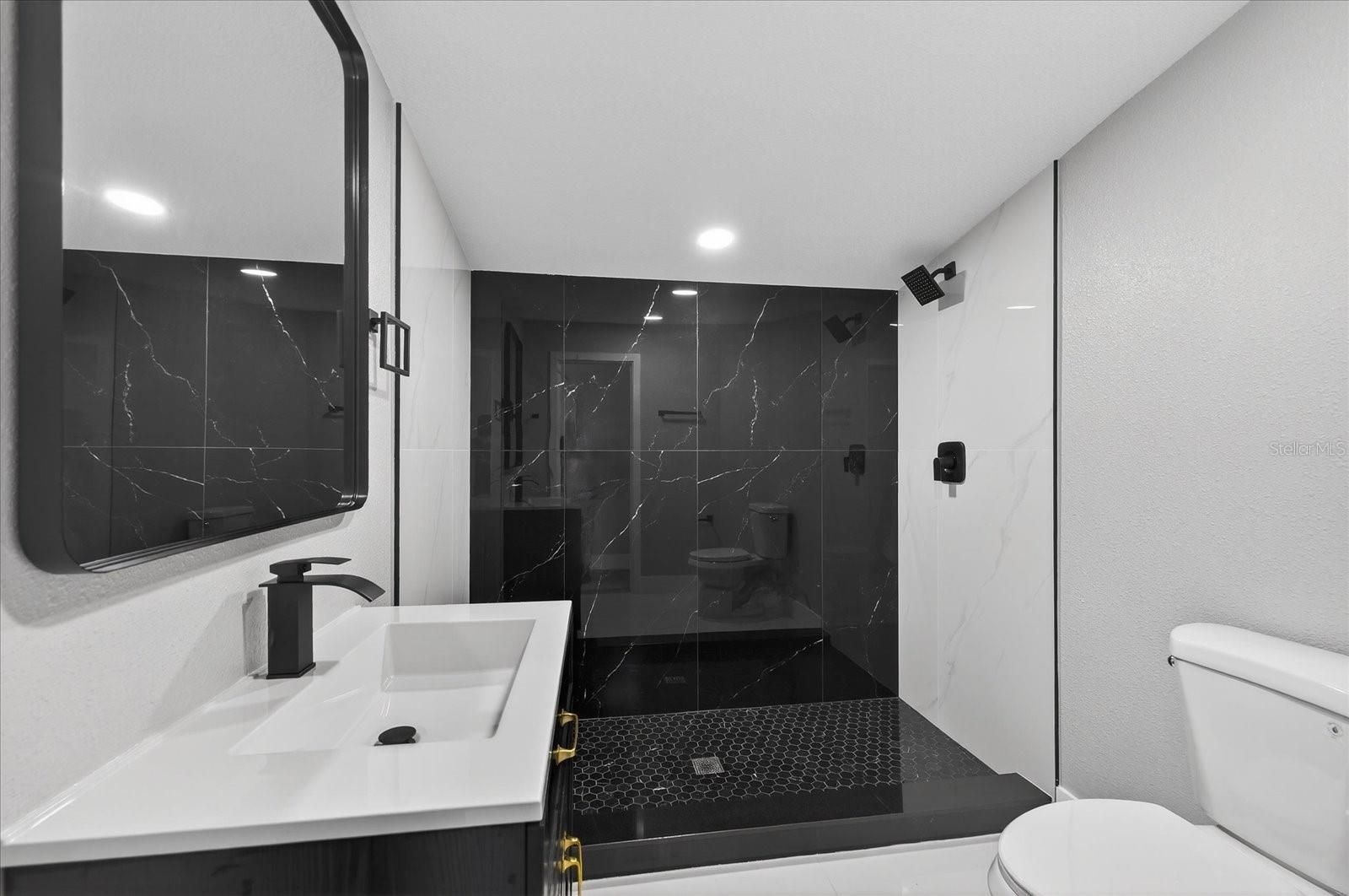 WEST PARK ESTATES UNIT 2 - Residential