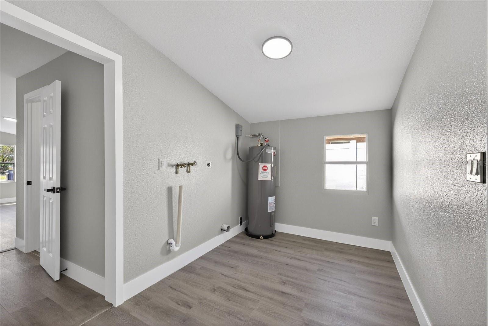 WEST PARK ESTATES UNIT 2 - Residential