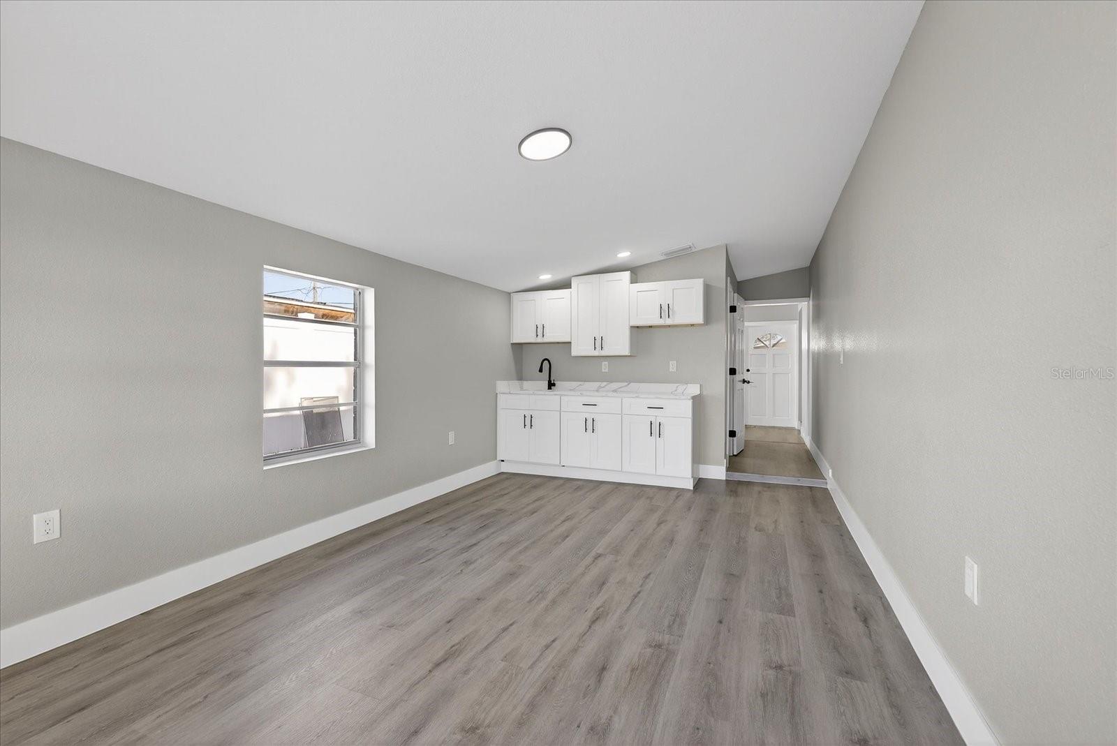 WEST PARK ESTATES UNIT 2 - Residential