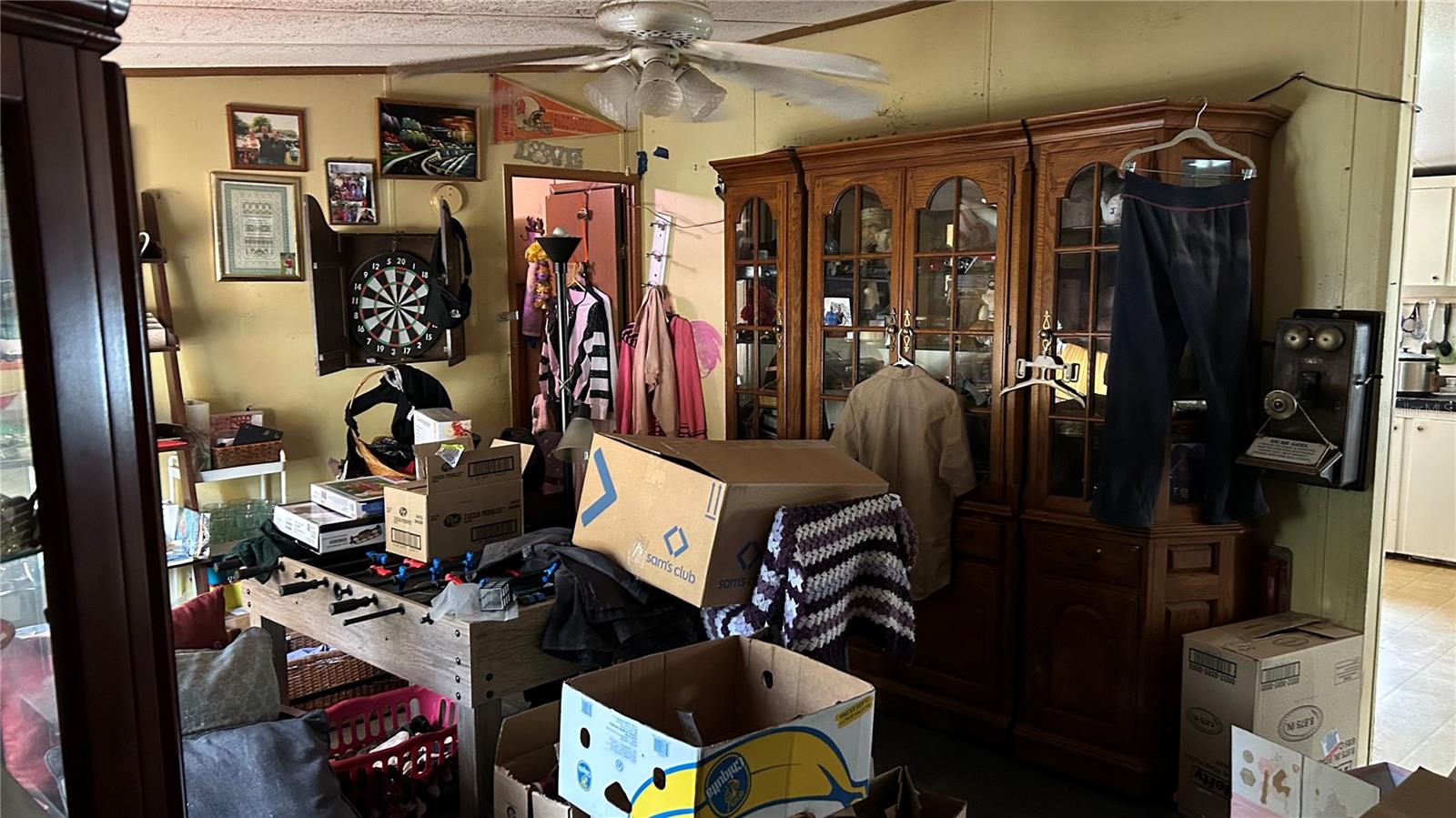 WHITFIELD ACRES SUB - Residential