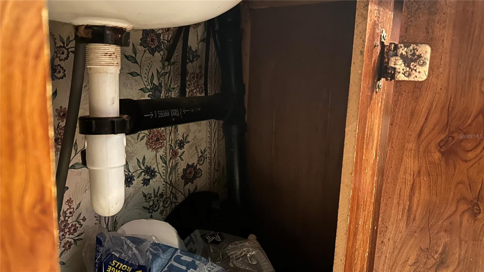 WHITFIELD ACRES SUB - Residential