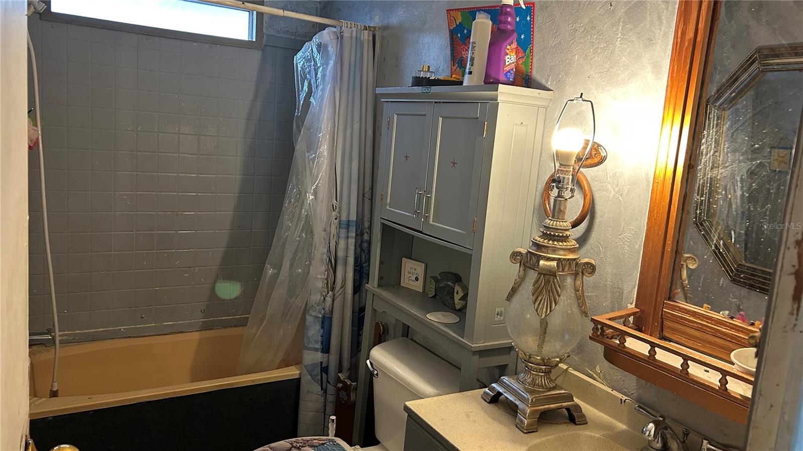 WHITFIELD ACRES SUB - Residential