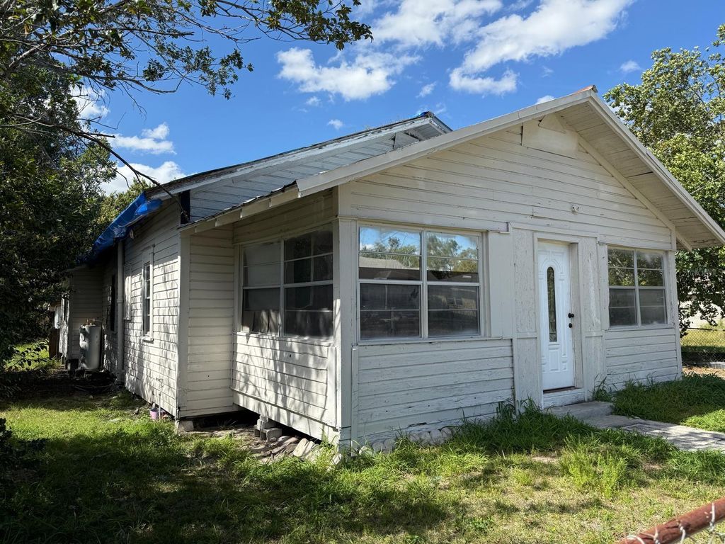 Photo of 518 Orange Street, Auburndale, FL 33823 (MLS # O6384983)