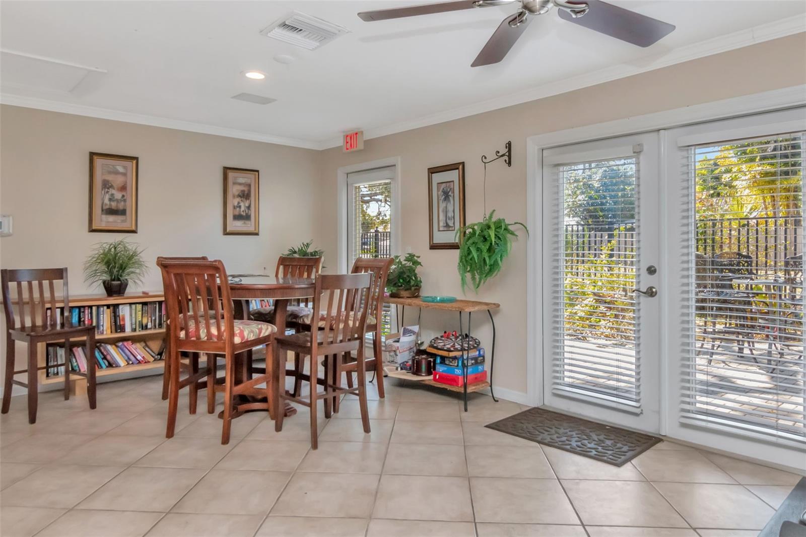 VICTORIA PALMS CONDO - Residential