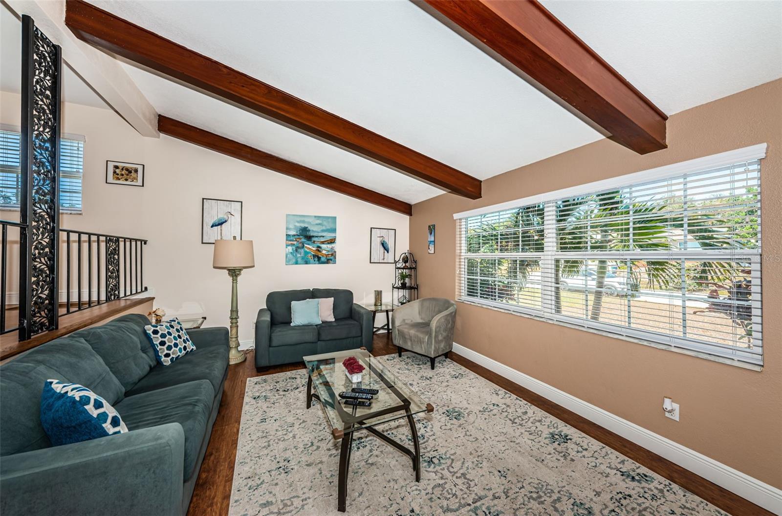 RIVIERA HGTS 1ST ADD - Residential Lease