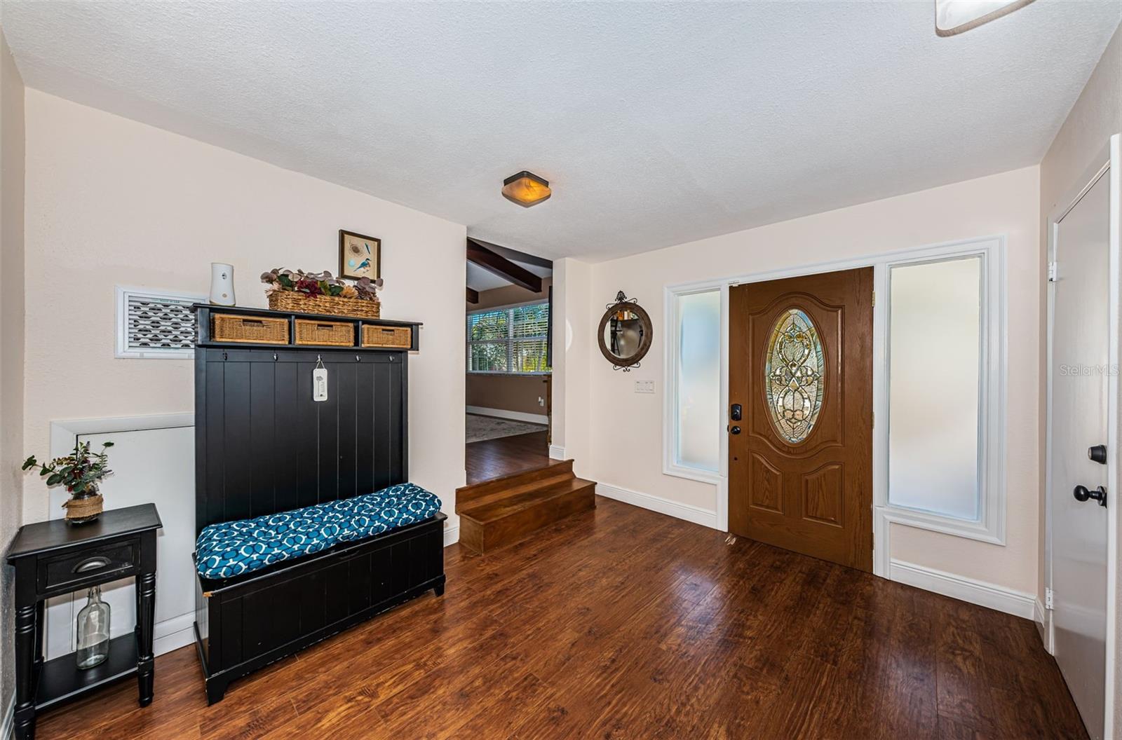 RIVIERA HGTS 1ST ADD - Residential Lease