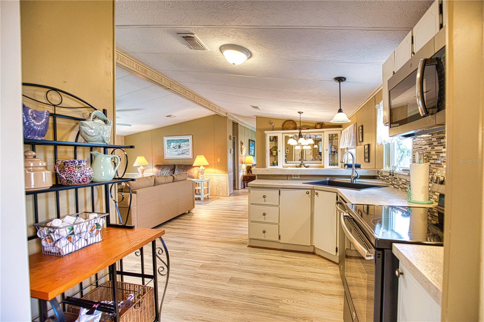 LA CASA MHP CO-OP - Residential