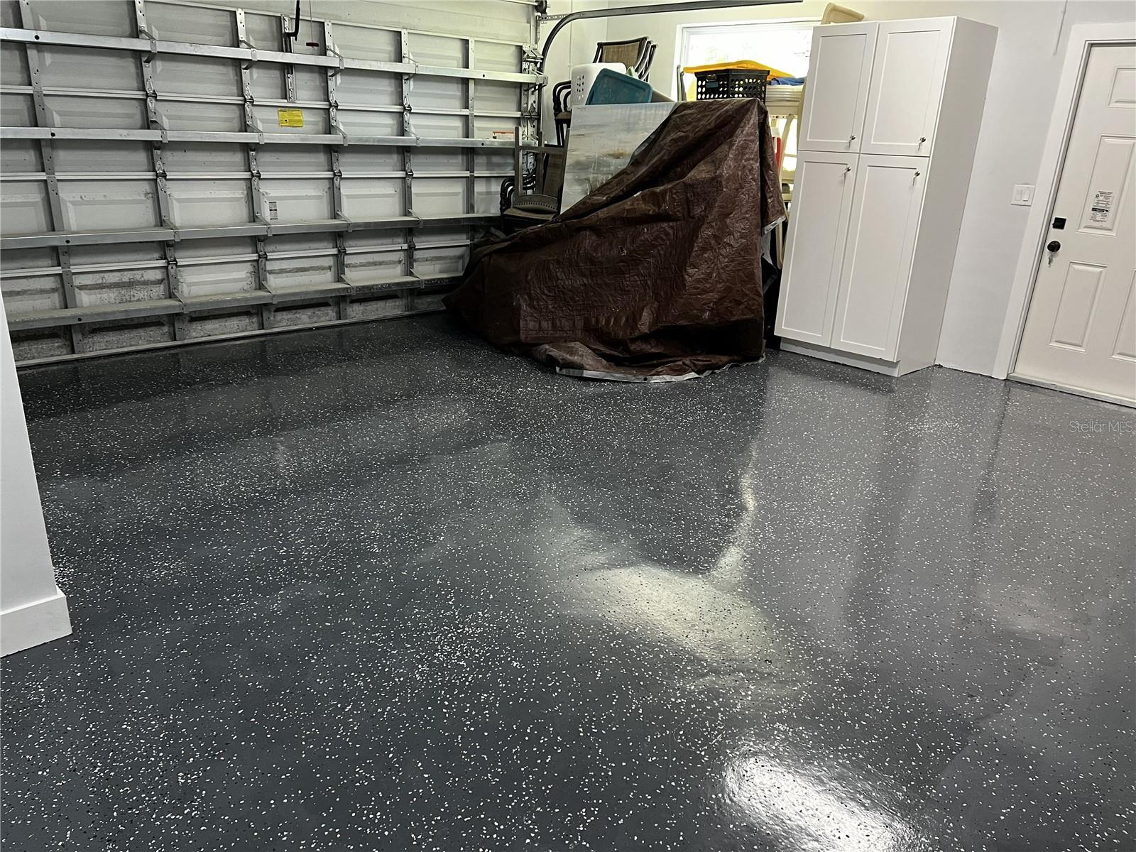 SUNRISE PARK - Residential Lease