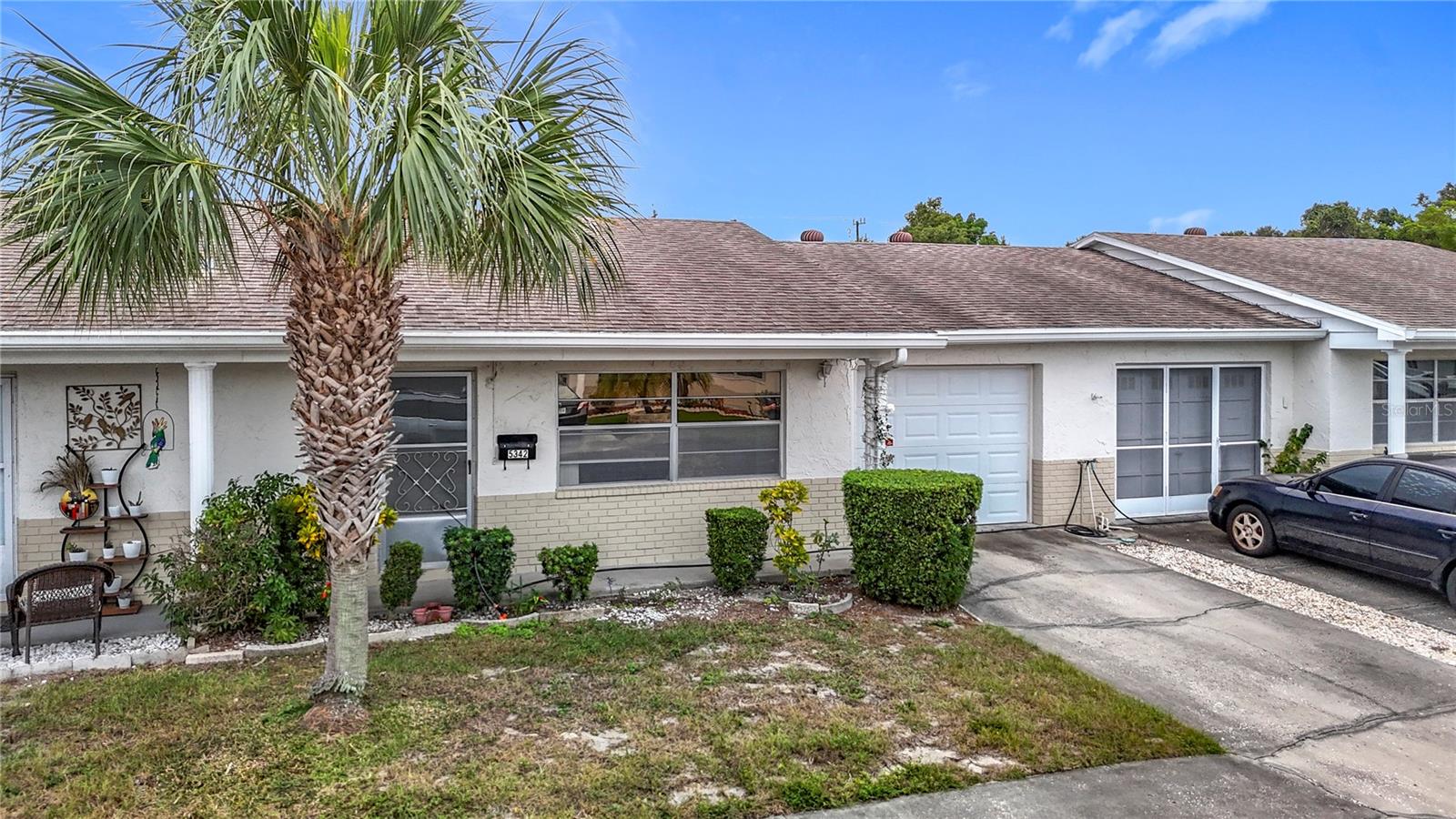 IMPERIAL EMBASSY CONDO - Residential