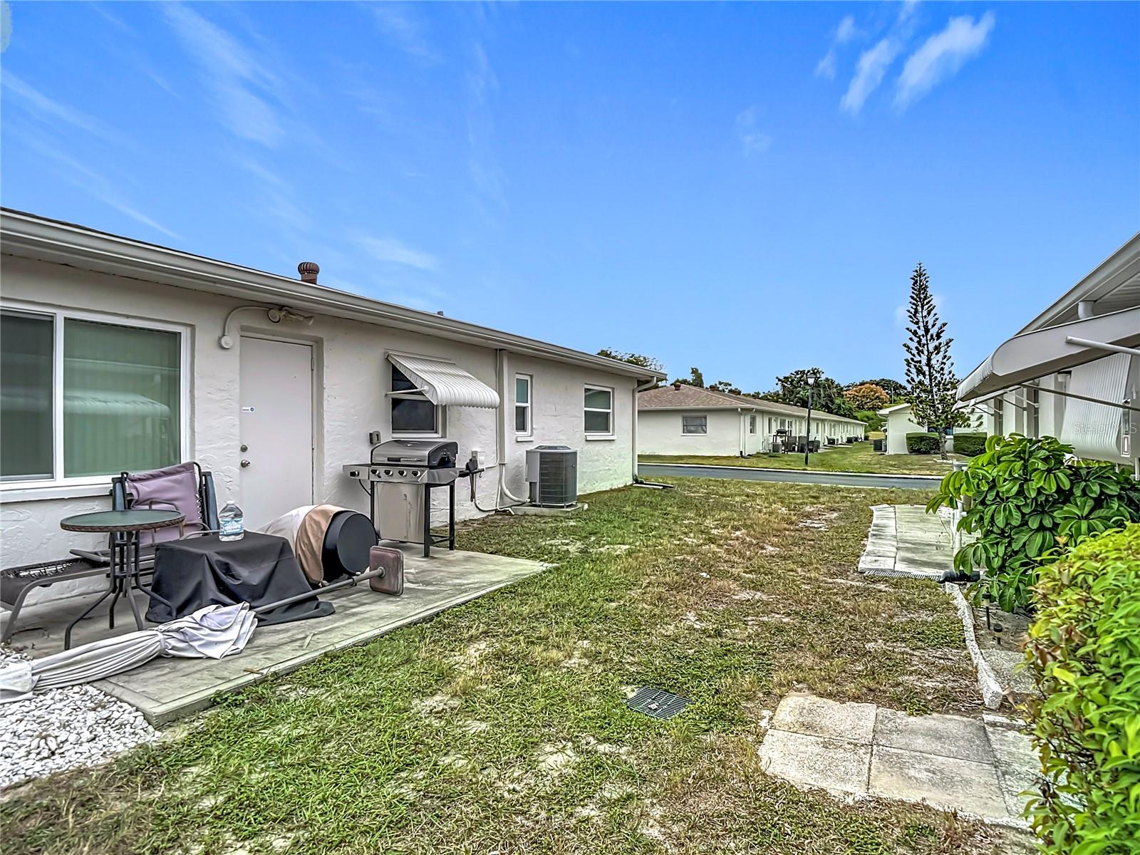 IMPERIAL EMBASSY CONDO - Residential