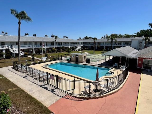 IMPERIAL EMBASSY CONDO - Residential