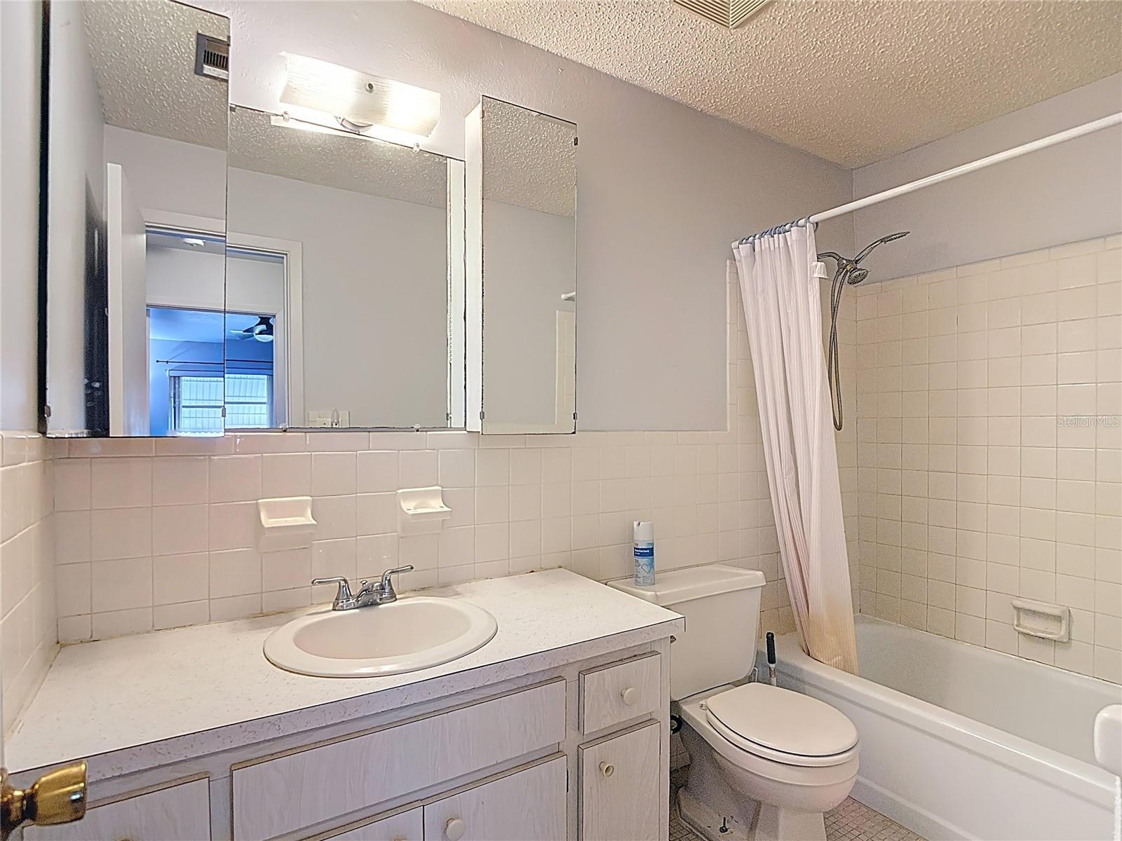 IMPERIAL EMBASSY CONDO - Residential