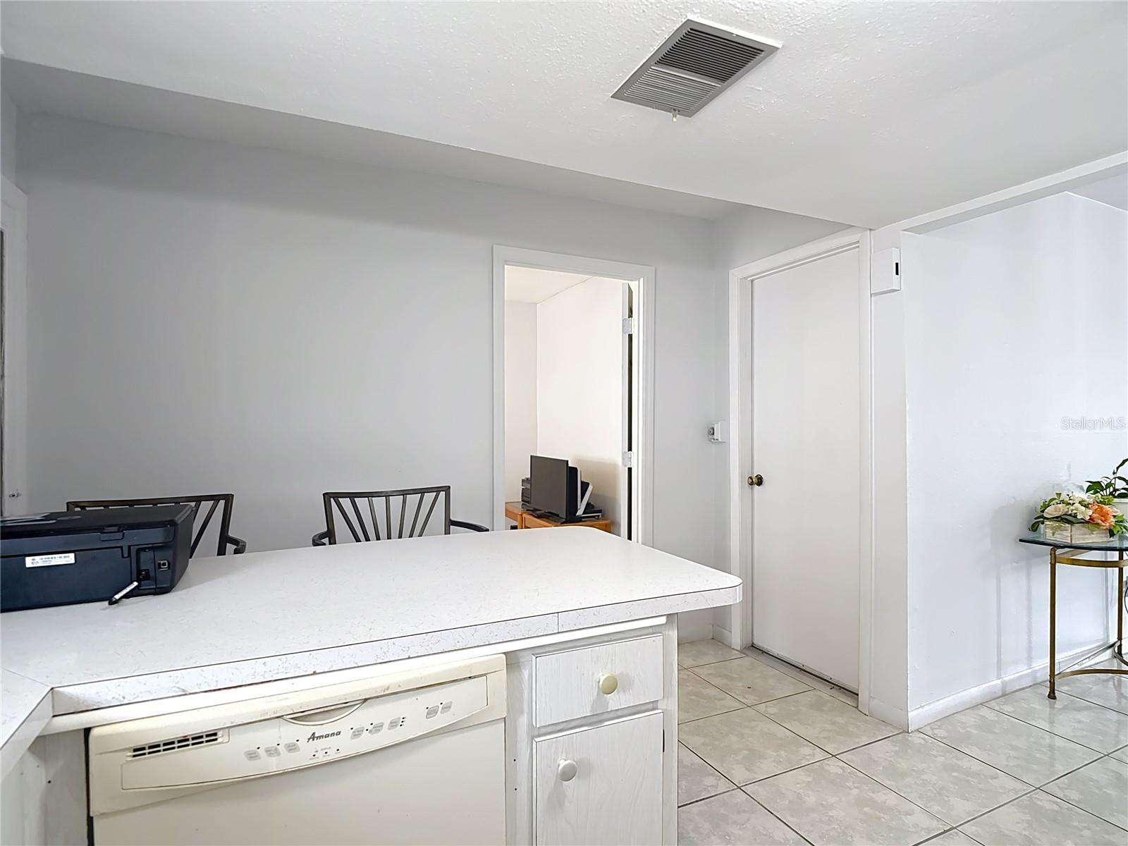 IMPERIAL EMBASSY CONDO - Residential