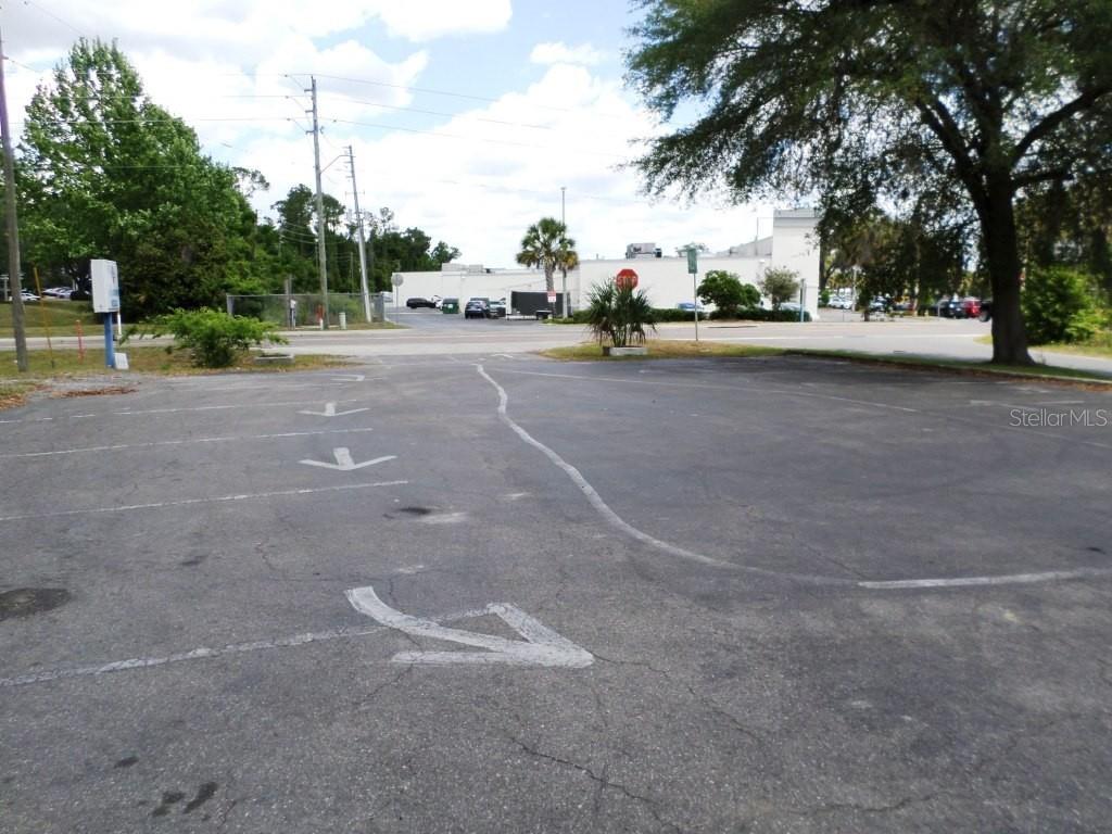 20312 ROBINSON RD