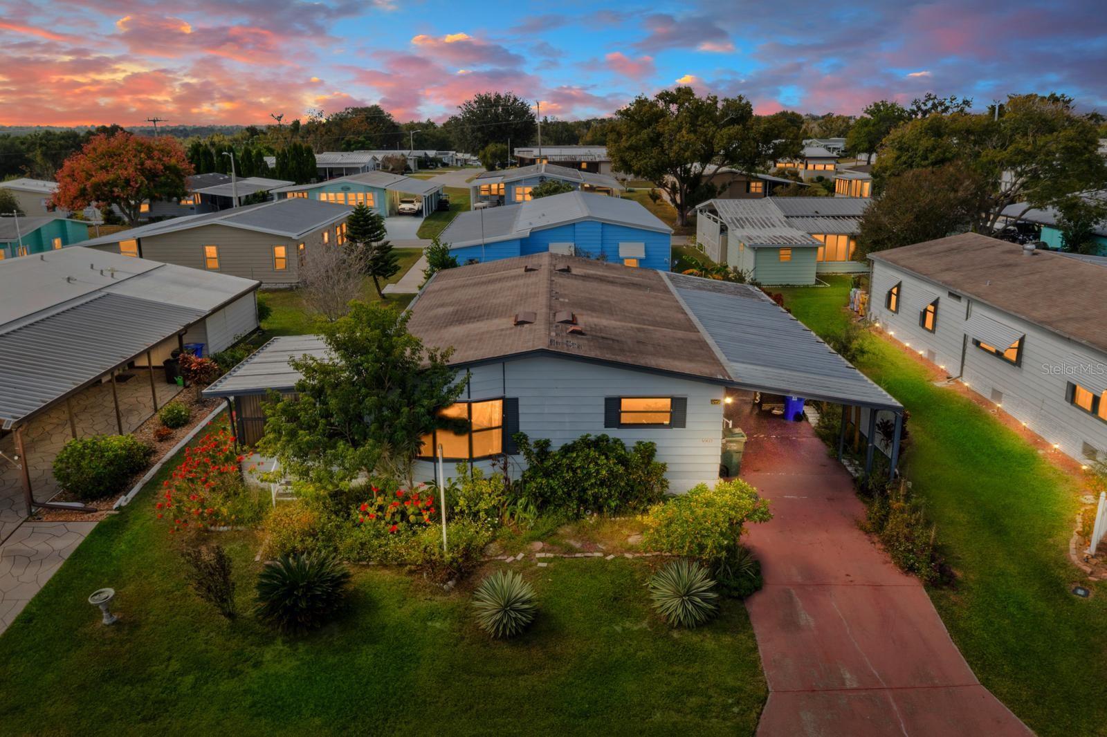 FOXWOOD LAKE ESTATES - Residential