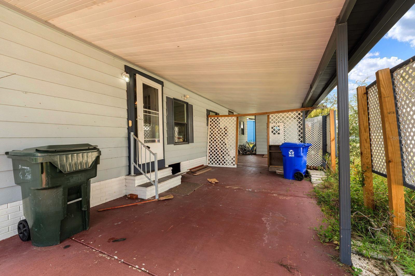 FOXWOOD LAKE ESTATES - Residential