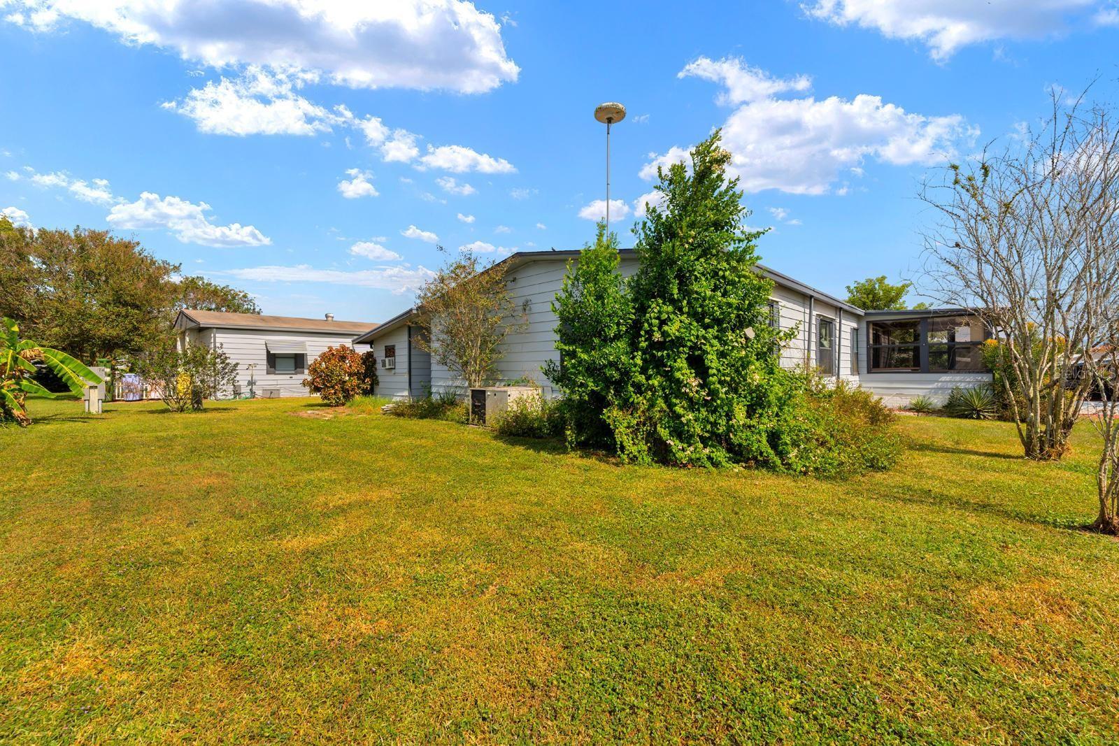 FOXWOOD LAKE ESTATES - Residential