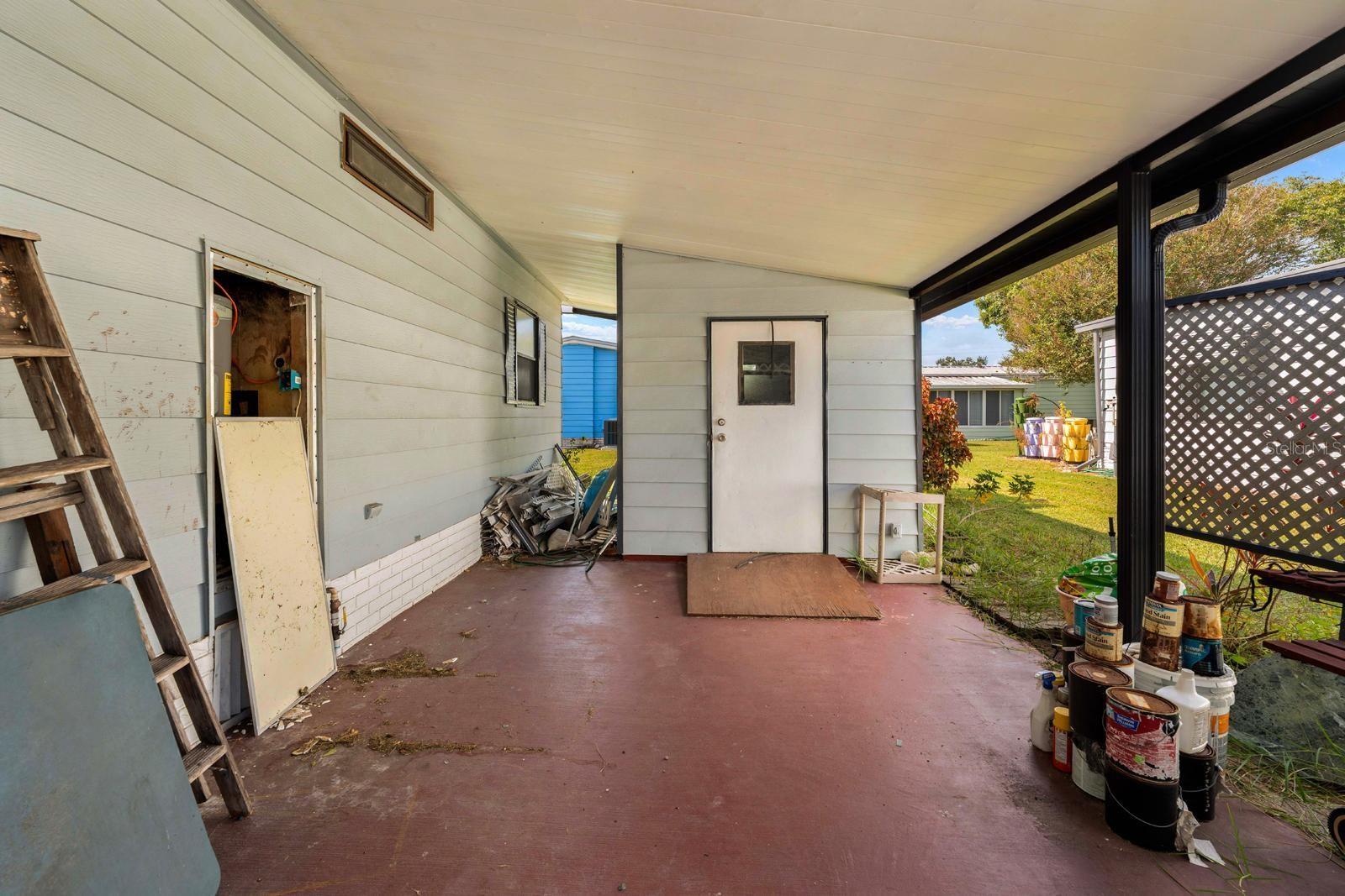 FOXWOOD LAKE ESTATES - Residential