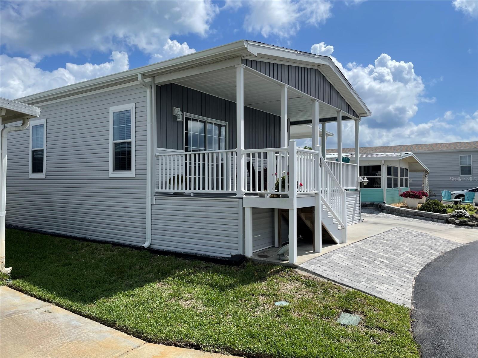 17 WINDWARD DRIVE