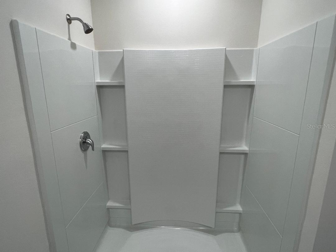 COURTLAND PARK PH 1 - Residential Lease