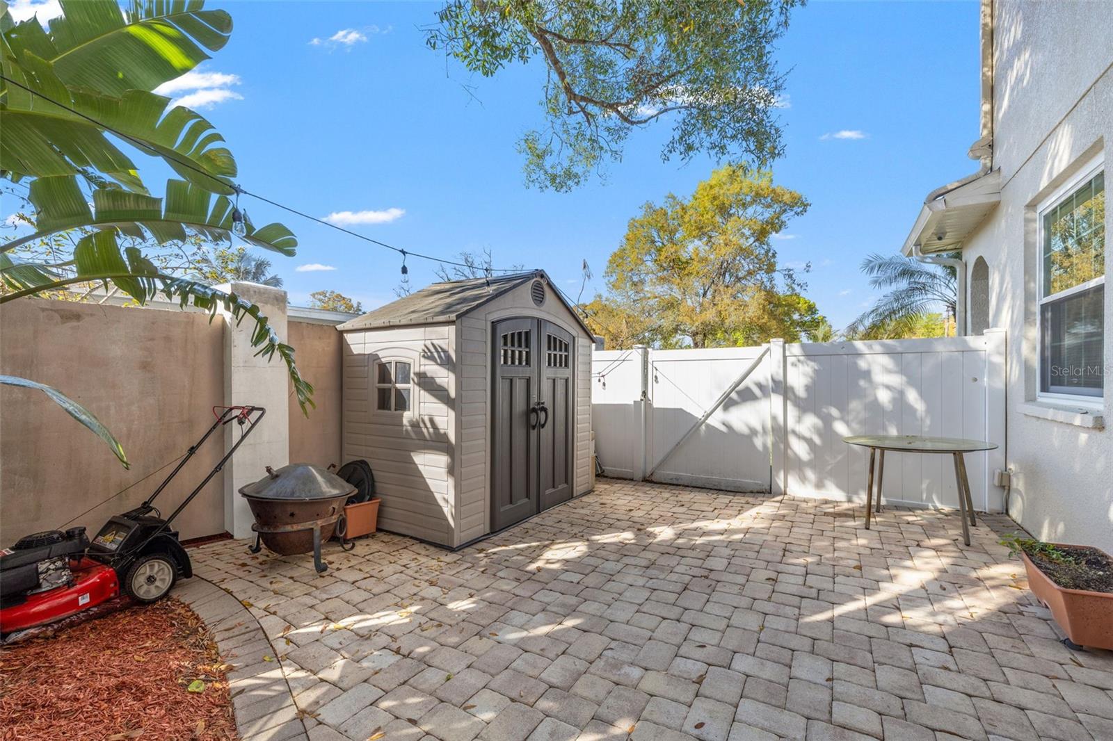 WELLSWOOD ESTATES UNIT 2 - Residential