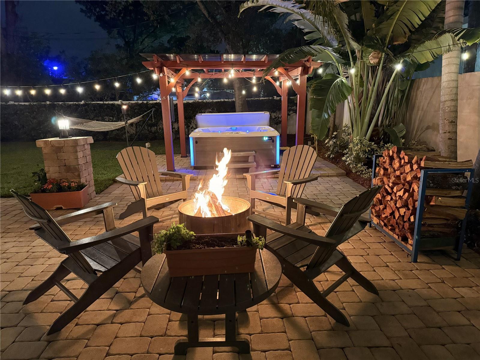 WELLSWOOD ESTATES UNIT 2 - Residential