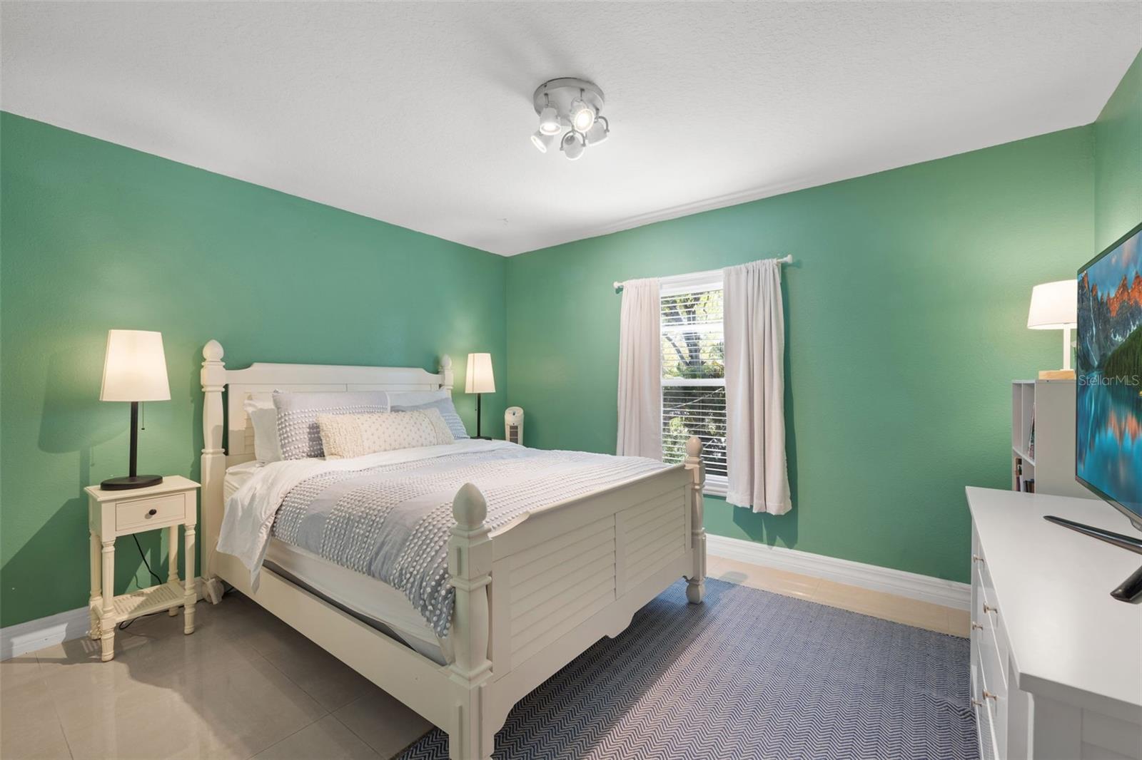 WELLSWOOD ESTATES UNIT 2 - Residential