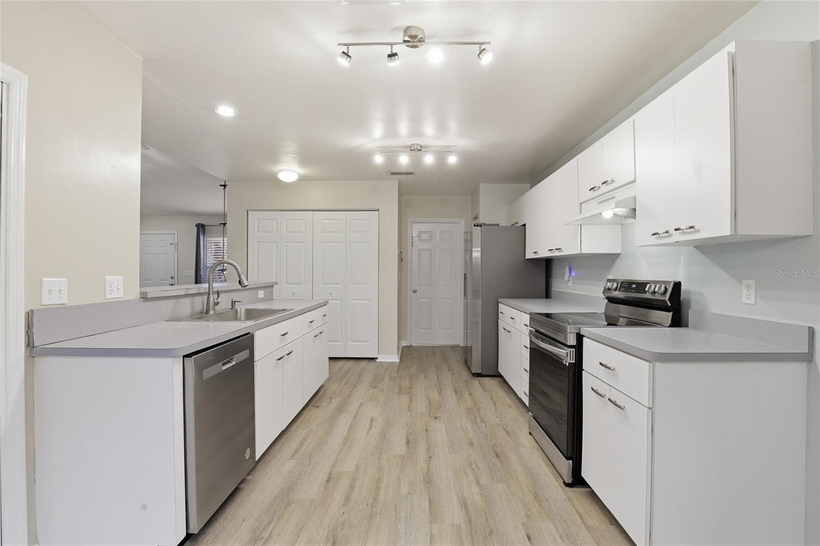 CAPRI CLUSTER PH II - Residential