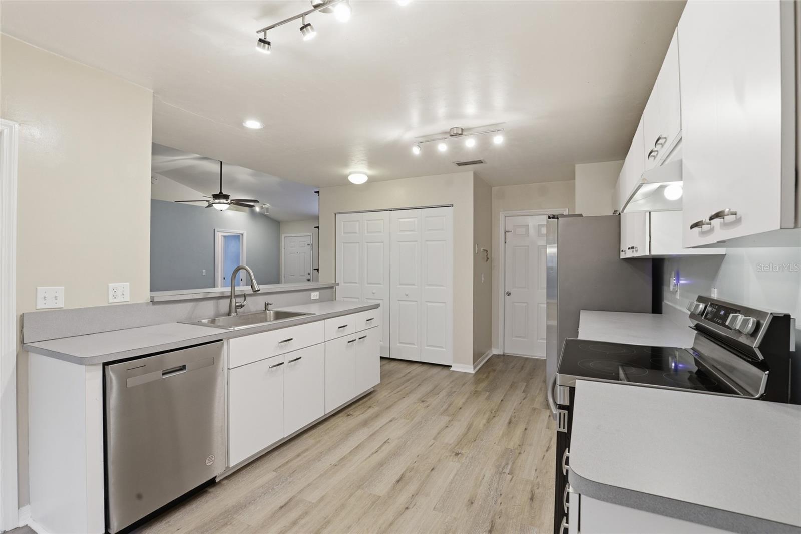 CAPRI CLUSTER PH II - Residential