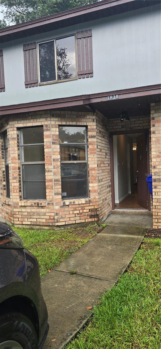Welcome to this beautiful townhouse located in the desirable Foxhall community of Kissimmee, Florida. This home offers comfort, convenience, and a great location perfect for families and professionals alike. Spacious 2 Bedrooms / 1.5 Bathrooms. Modern kitchen with appliances includes. Open floor plan with living and dining area. Washer and dryer included. Private patio / backyard area. Assigned parking spaces. Well-maintained community with pool and Playground areas. Convenient access to shopping, dining, schools, and major highways. Close to The Loop Shopping Center and local restaurants. Easy access to major highways (417, Florida Turnpike, Osceola Pkwy). This townhouse is move-in ready and offers everything you need for comfortable Florida living.